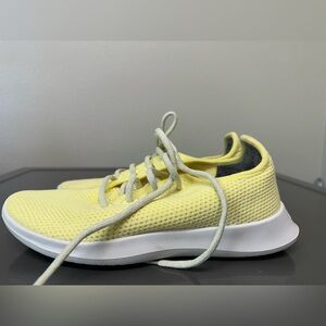 Pale yellow woman’s allbirds (worn once!)